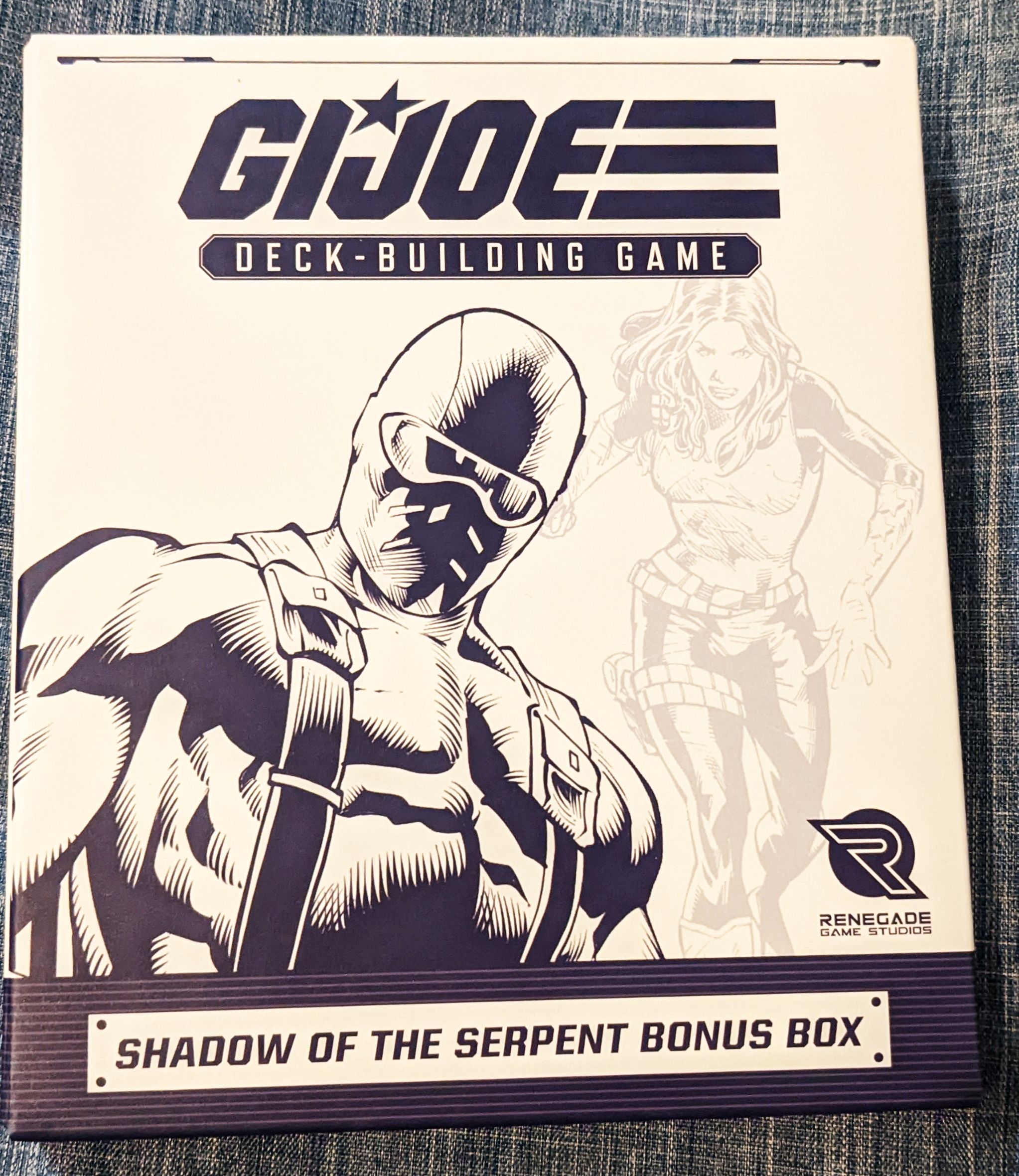 pase el raton para ampliar haga click para agrandar gijoe sombra de la serpiente promo box